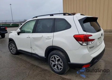 2023 Subaru Forester Premium z USA, uszkodzony, nr VIN JF2SKADC2PH545336